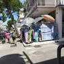 Un bazar lungo via Bafile