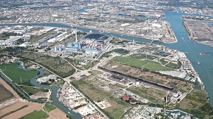 Una veduta dall’alto di Porto Marghera