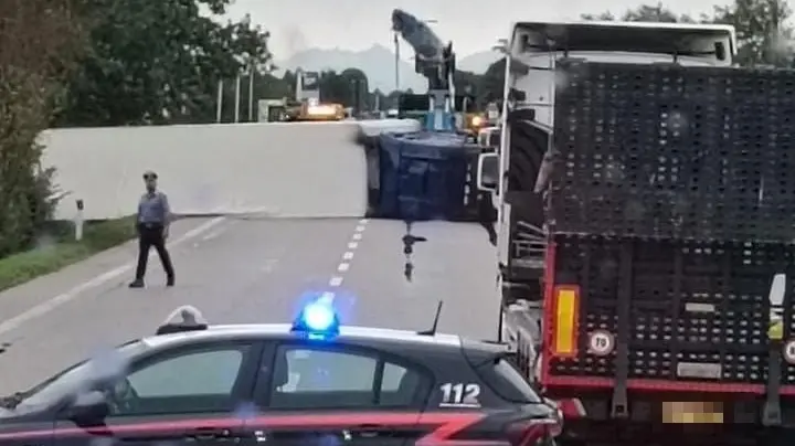 L'incidente che ha causato il blocco del traffico
