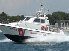 La Guardia costiera è intervenuta per soccorrere quattro persone al largo di Chioggia