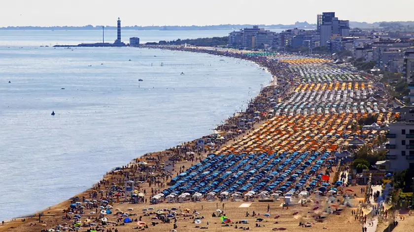 Divide la proposta di rimuovere i pontili da Jesolo