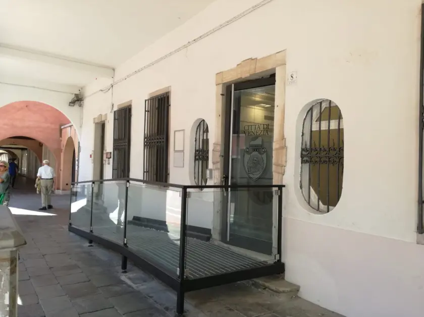 Gli uffici Anagrafe del Comune di Venezia