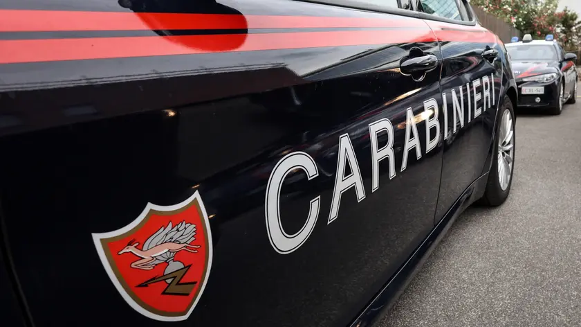 Per la donna è scattato il divieto di avvicinamento