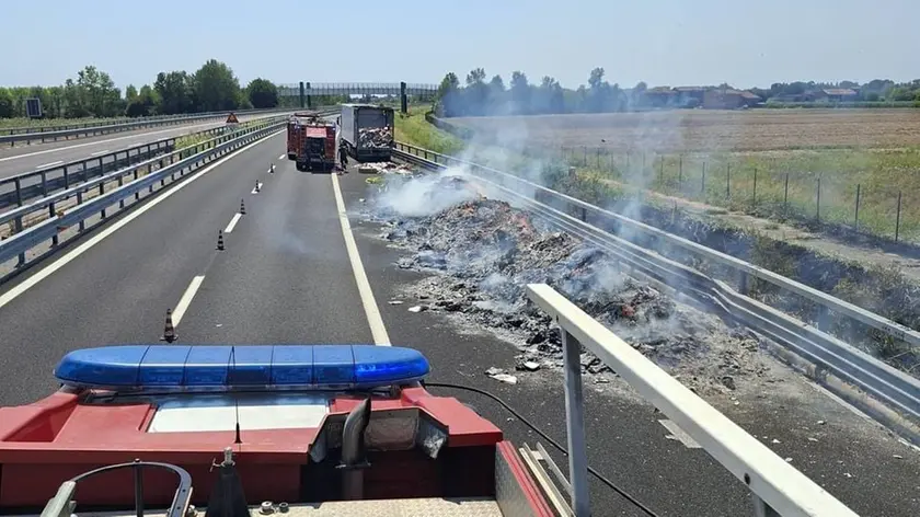 I soccorsi dei vigili del fuoco