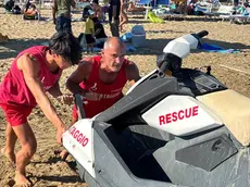I due bagnini che hanno salvato i giovani