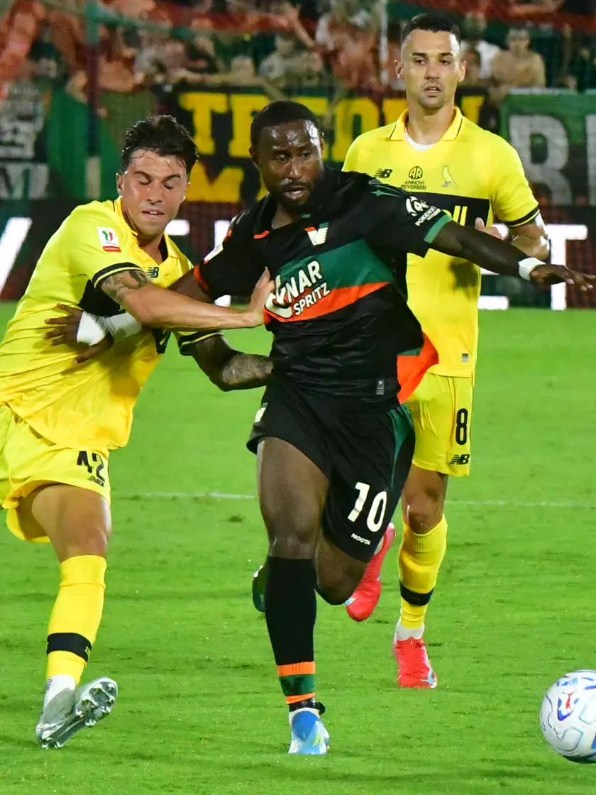 John Yeboah durante il match con il Modena dove è stato protagonista con un gol
