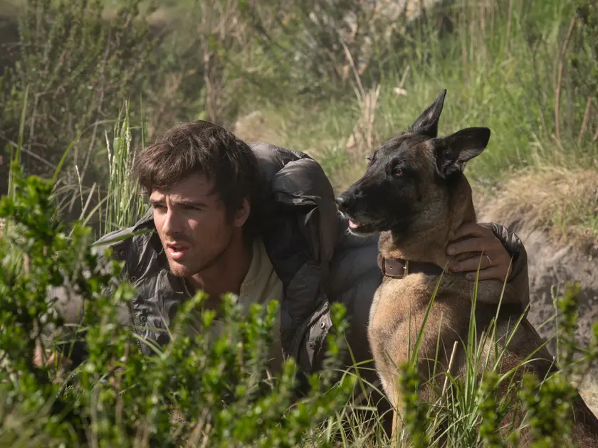 Jacob Elordi nei panni di Hig e Jasper in The Dog Stars