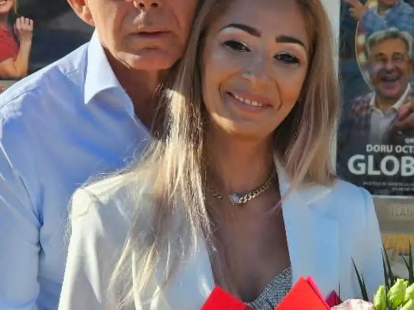 “Mika” con la moglie Ramona
