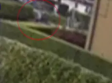 Un fotogramma del video che riprende l’aggressione