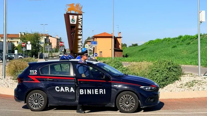L'uomo è stato arrestato dai carabinieri