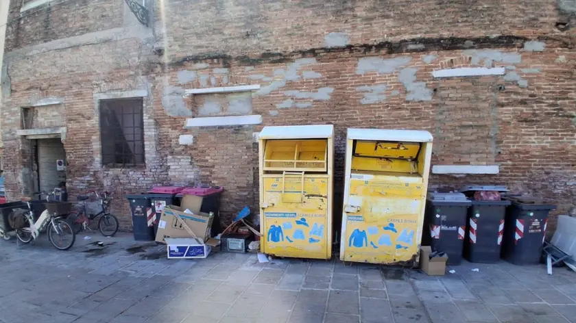 https://images.nuovavenezia.it/view/acePublic/alias/contentid/1tmvqvv84gpu1uhjrkd/0/whatsappimage2026-09-07at111244.webp?f=16%3A9&amp;w=840