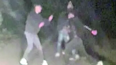 Un fotogramma del filmato della rissa mortale
