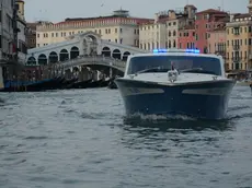 La polizia ha arrestato l'uomo