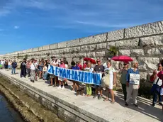 La manifestazione a Pellestrina