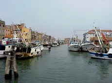 Chioggia, finito il fermo pesca: pescherecci di nuovo in mare