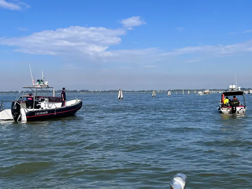 Incidente con il barchino, sono riprese le ricerca di Gabriella