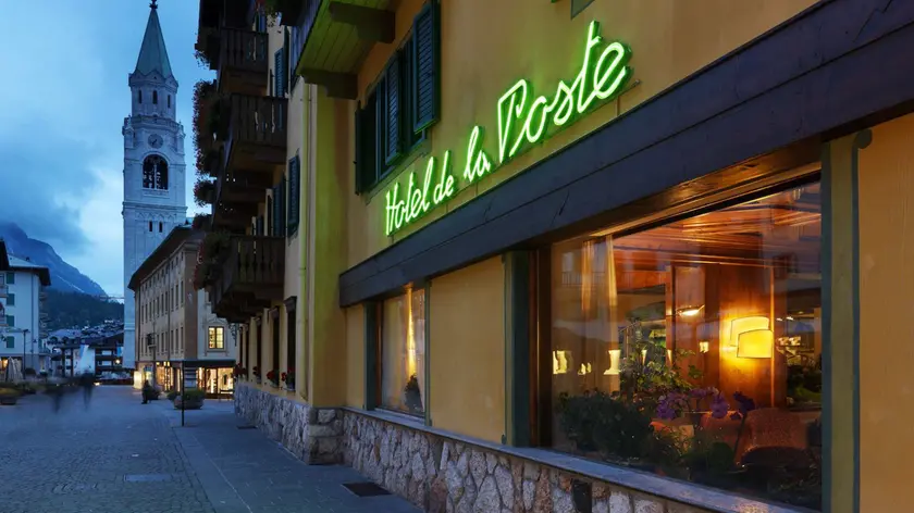 Cortina, il de la Poste verso un nuovo padrone: trattativa in corso