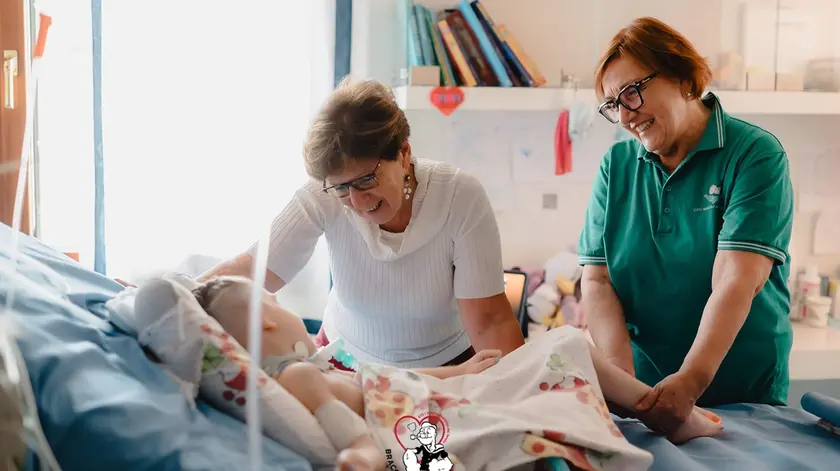 Un piccolo paziente curato in un hospice pediatrico