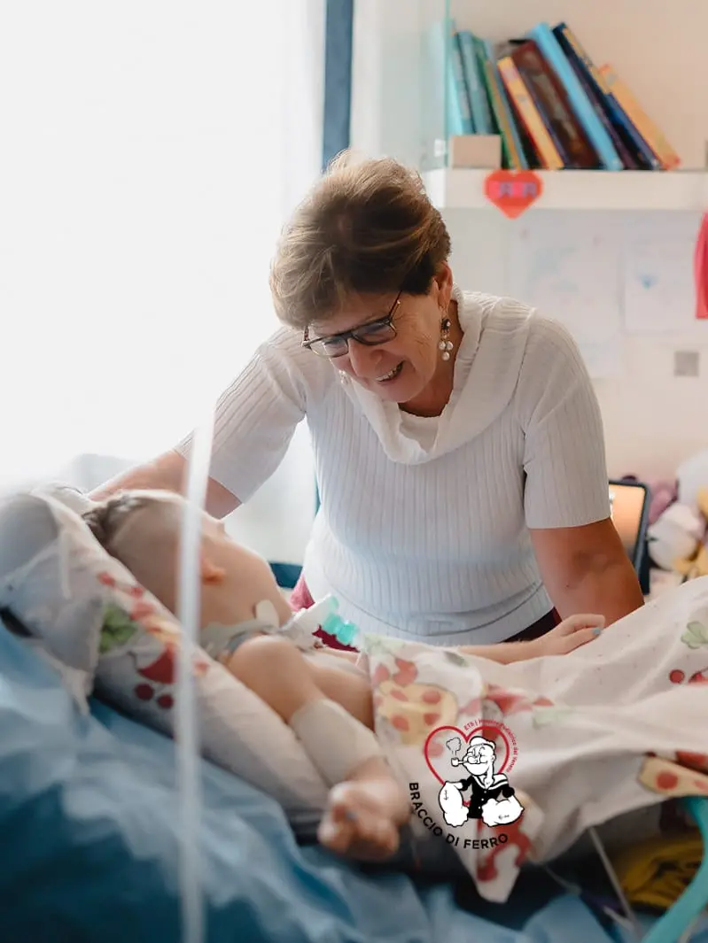 Un piccolo paziente curato in un hospice pediatrico