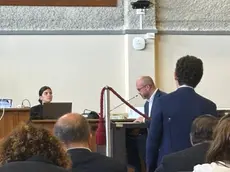 Luis Lotti durante l'interrogatorio in aula bunker