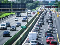 Via il bollo dal 2027 per alcune categorie di veicoli