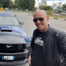 Riccardo Salvagno, 40 anni, con la sua Mustang California