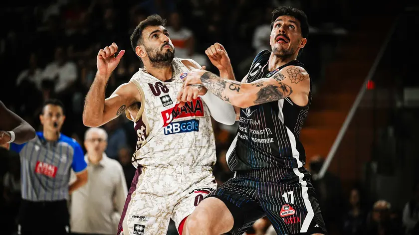 Foto Editoriale Report