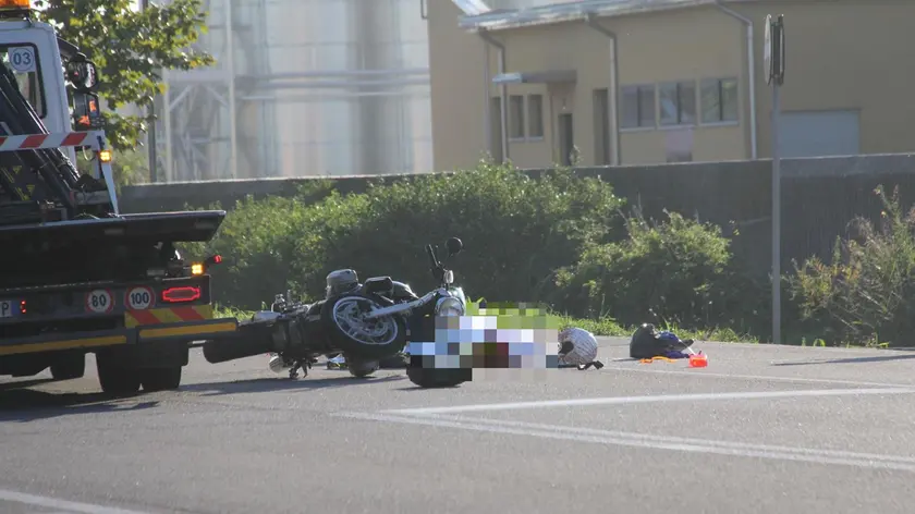La moto coinvolta nell'incidente (foto Bortoluzzi)