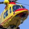 L'uomo è stato trasferito in ospedale con l'elisoccorso