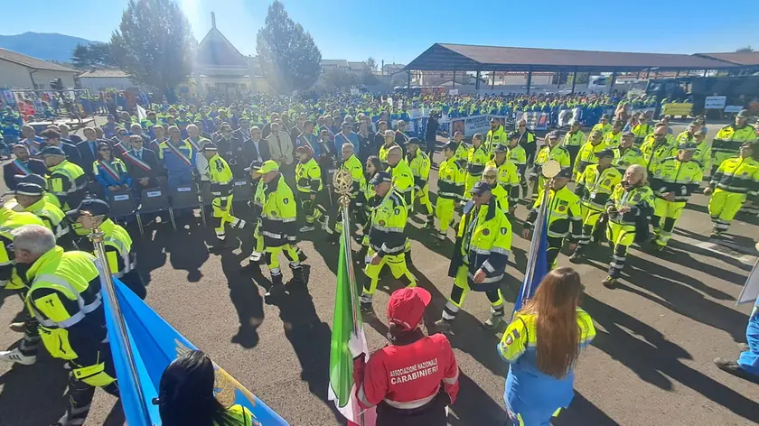Si è tenuto a Gemona il raduno della Protezione civile del Nord Italia (Foto Petrussi)