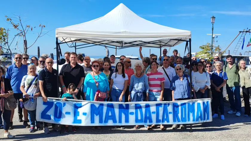 Il comitato in campo per difendere l'oasi