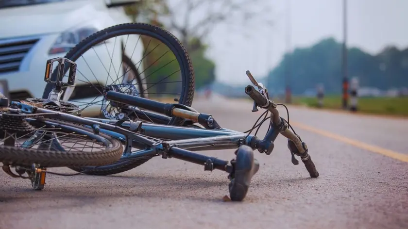 Petizione per chiedere il casco obbligatorio per chi va in bici