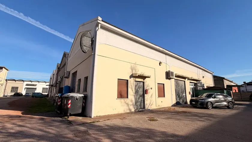 La sede della Cavarzere Jeans