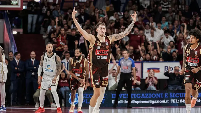 Kyle Wiltjer, autore di una prova sontuosa da 32 punti e assoluto MVP dell’incontro (foto Reyer)