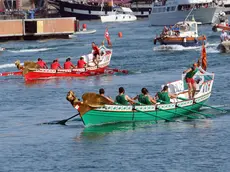 Il galeone di Venezia in testa durante la regata