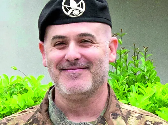 Matteo Ambu con la divisa dell'Esercito