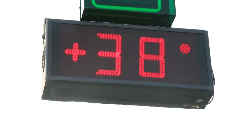 Il cambiamento climatico porta le temperature sopra la media stagionale, con danni alla salute