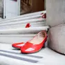 Scarpette rosse, simbolo della lotta alla violenza sulle donne