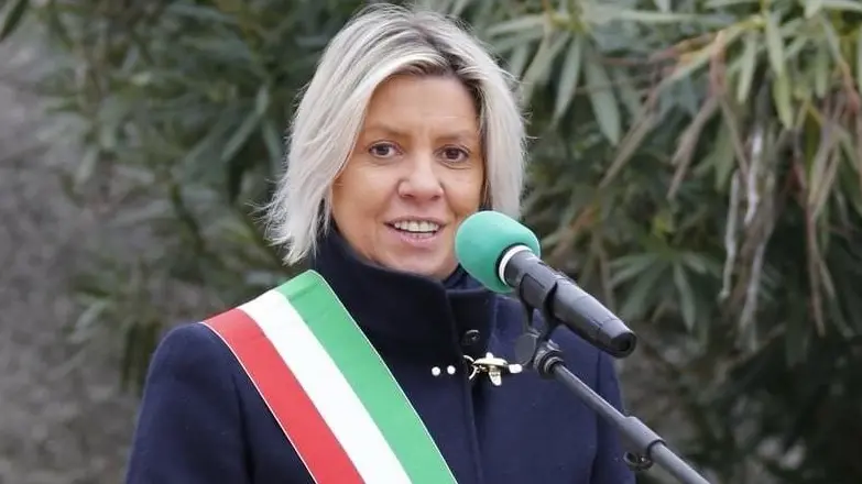 La sindaca Annalisa Rampin