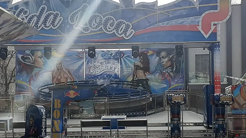 La giostra del Taganà al luna park di campo Marconi a Sottomarina