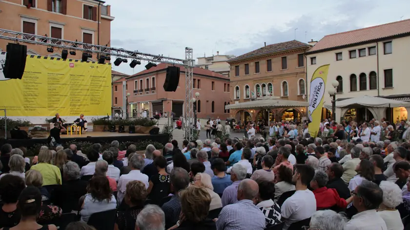 Festival della Politica day 4.Tito Boeri con Roberto Papetti in 'Il Lavoro da rifondare'.Piazza Ferretto, Mestre