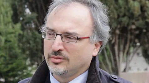 Apertura della nuova costruzione la "Rotonda" contenenti celle funerarie presso il cimitero di Mestre con la presenza del sindaco Orsoni.nella foto dir. Veritas
