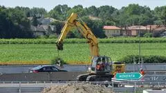 Lavori in corso su una tratta autostradale