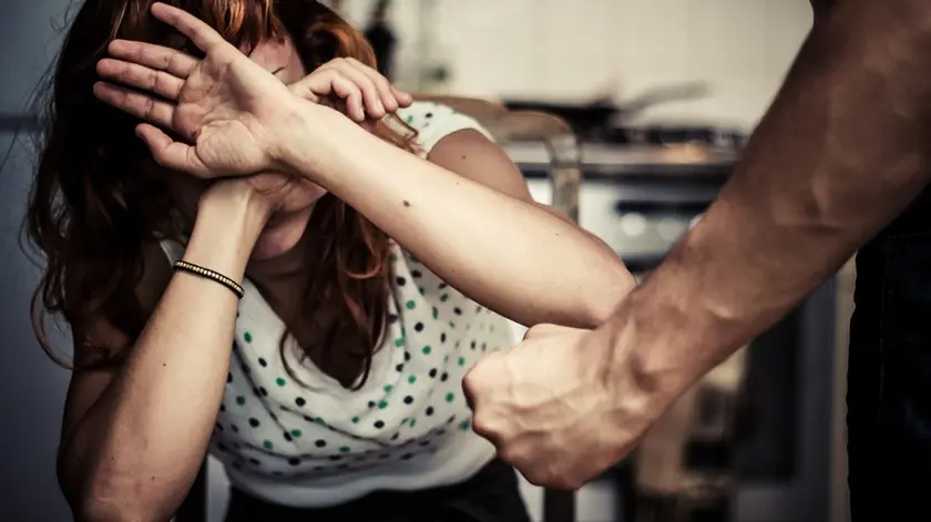 Ancora una donna vittima di violenza