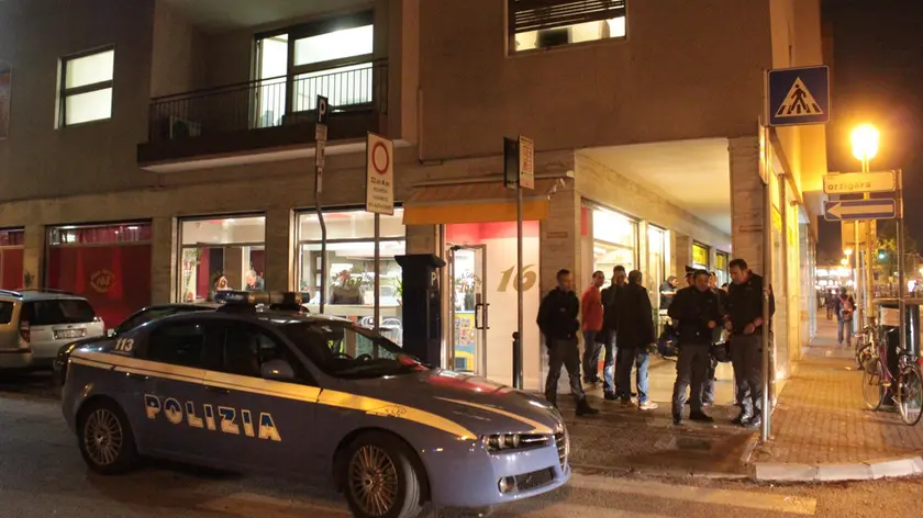 Controlli della polizia di Stato in via Piave, a Mestre
