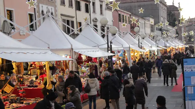 Mercatini natalizi in piazza Ferretto, Mestre