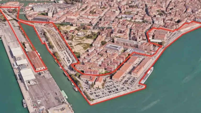 Centinaia di posti auto a rischio tra Santa Marta e San Basilio a causa del progetto del nuovo waterfront tra Sant’Andrea e San Basilio