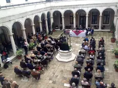 Il chiostro del nuovo centro di soggiorno dell'Ire