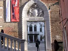 AGOSTINI VENEZIA 27.11.2008.- RESTAURATO IL PORTALE DELL'UNIVERSITA' DI CA' FOSCARI.- INTERPRESS