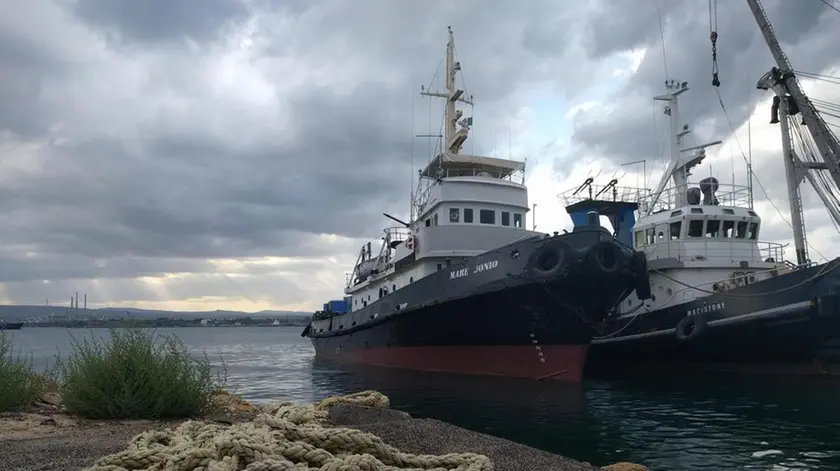 La nave 'Mar Ionio' della missione Mediterranea in una foto diffusa dall'ufficio stampa della missione stessa. Roma, 4 ottobre 2018. ANSA/ US MEDITERRANEA +++ NO SALES - EDITORIAL USE ONLY +++